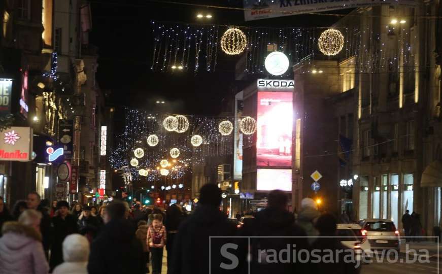 Kada Božić pokuca na vrata: Pogledajte atmosferu u Sarajevu